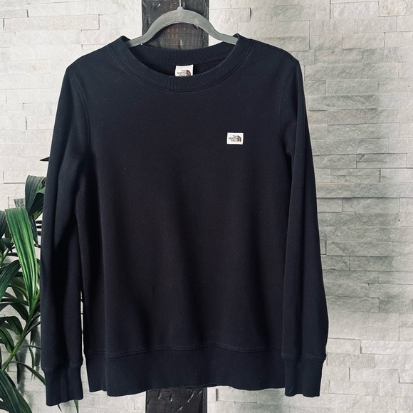 The North Face Black Logo Patch Women’s Sweatshirt Size Small - Picture 1 of 6